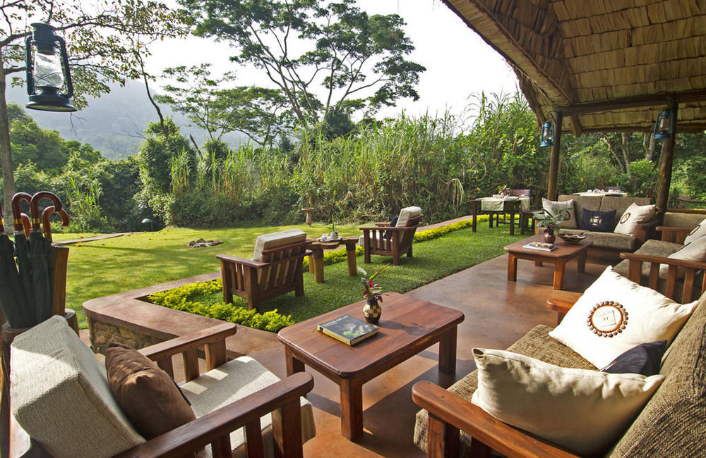 Sanctuary Gorilla Forest Camp Hotel Ntungamo  ภายนอก รูปภาพ